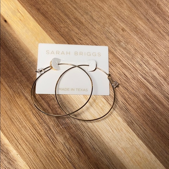 SARAH BRIGGS Small Erika Hoop Gold - Picture 1 of 2